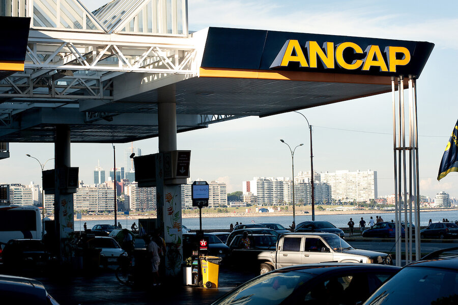 imagen de Ancap espera un anuncio de rebaja de los combustibles para setiembre y proyecta que el petróleo se abaratará desde 2022