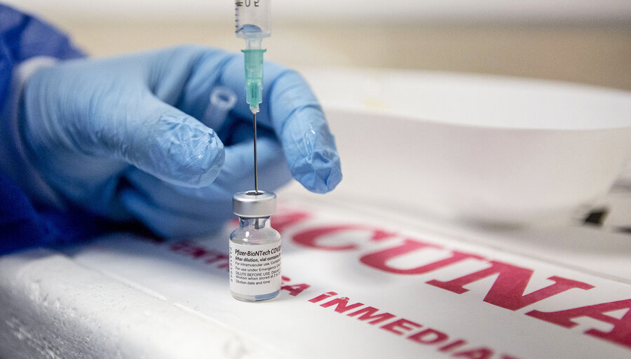 imagen de El gobierno evalúa dar una tercera dosis también a vacunados con Pfizer