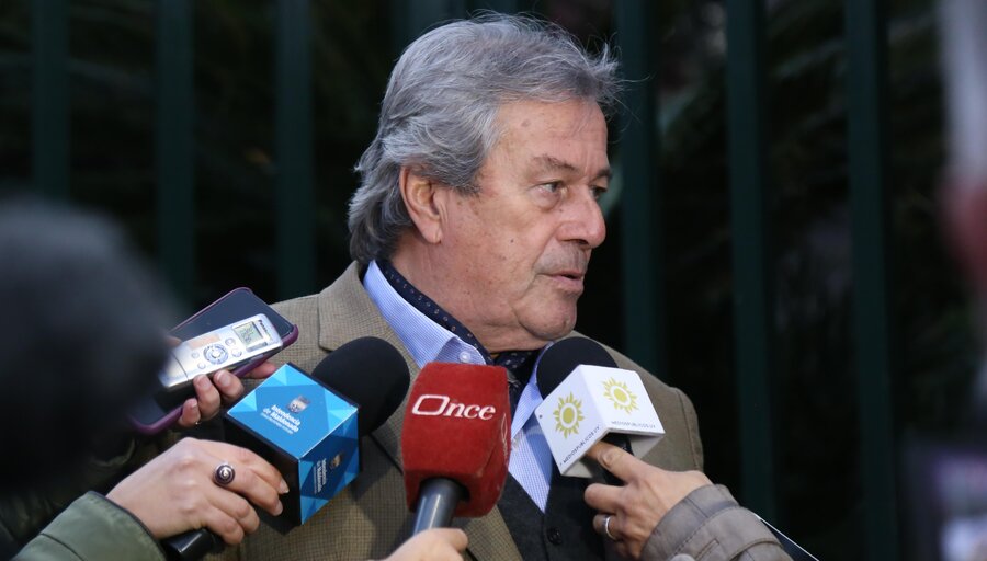 Enrique Antía reiteró que no autorizará más cartelería en la vía pública de Maldonado