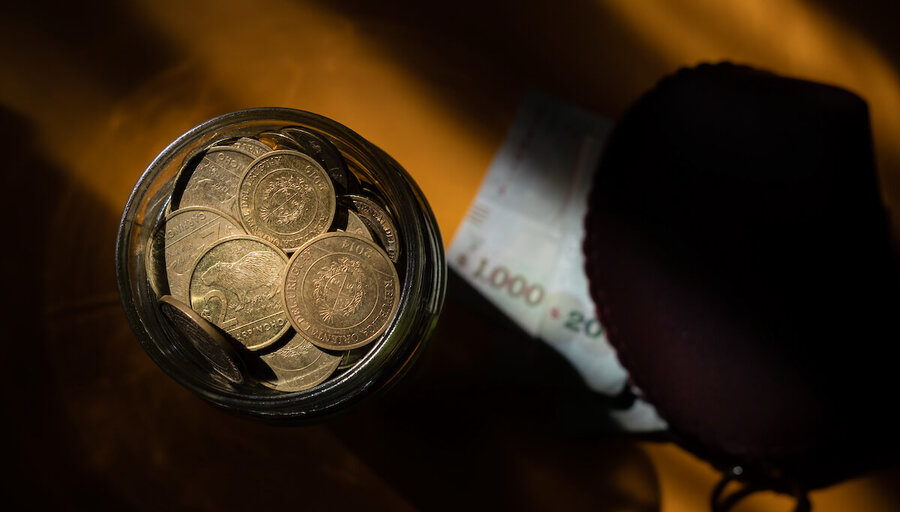 imagen de Uruguay tuvo tres signos monetarios en cinco décadas y todavía busca una “moneda de calidad” que pueda desarraigar al dólar