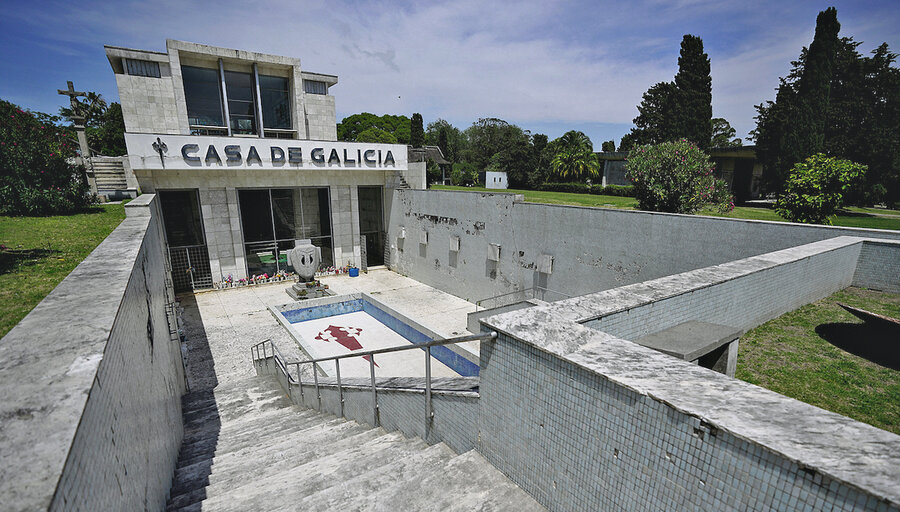 imagen de Sindicatura de Casa de Galicia ofrece a exsocios reducciones de restos para liberar espacio en el panteón de la mutualista