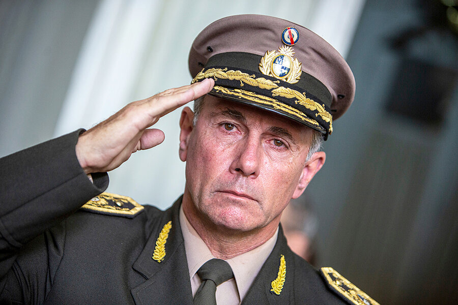 imagen de El comandante en jefe del Ejército se pronunció por primera vez sobre la última dictadura