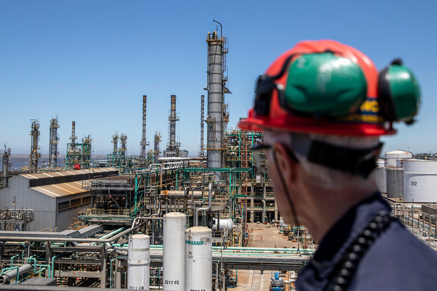 imagen de Ancap tomó créditos por US$ 200 millones por “parada técnica” de la refinería 