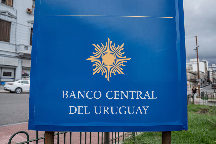 imagen de Corredora acusada de estafa demanda como “clienta” a su propia firma, el BCU, la Bolsa de Montevideo y la Lideco